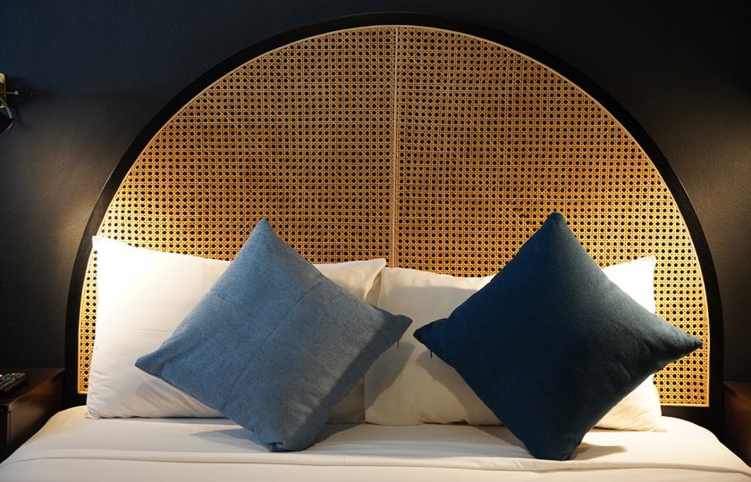 Luxury Amidst Tradition: What Makes the Deluxe Hotel Room at Check-Inn @ Little India Unique?